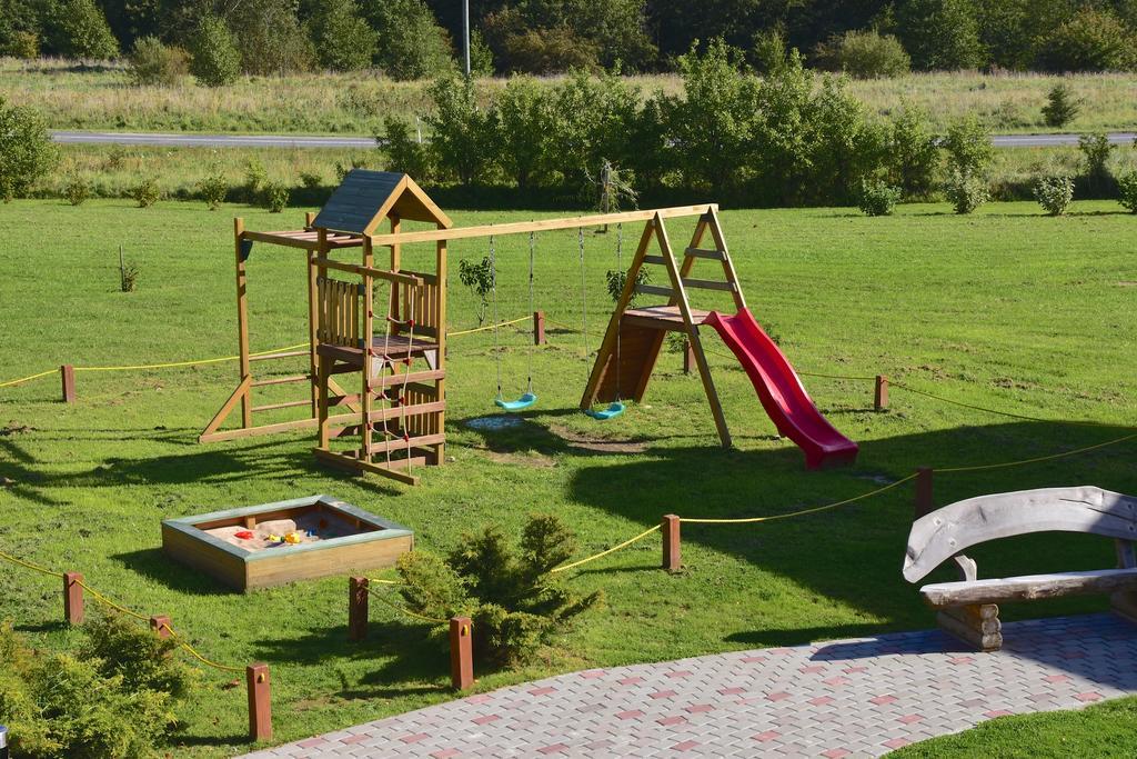Cetri Veji Jurkalne Exterior foto